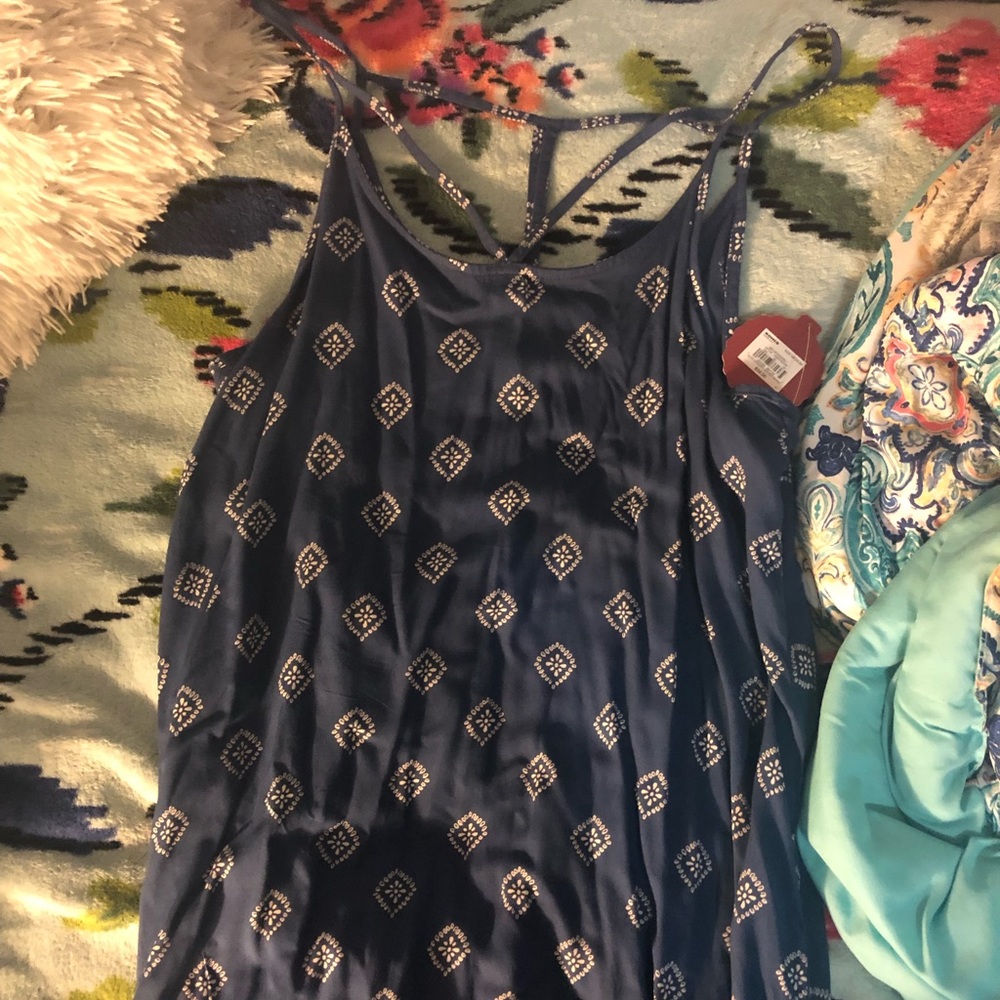 A new dress w tags